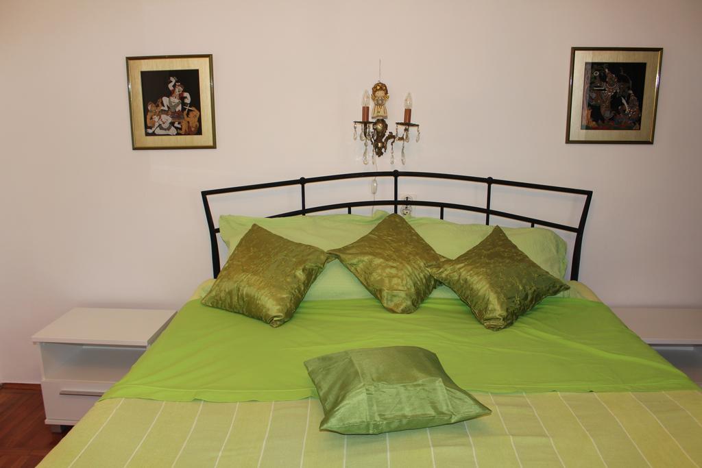 Apartments Palm House Rovinj Room photo
