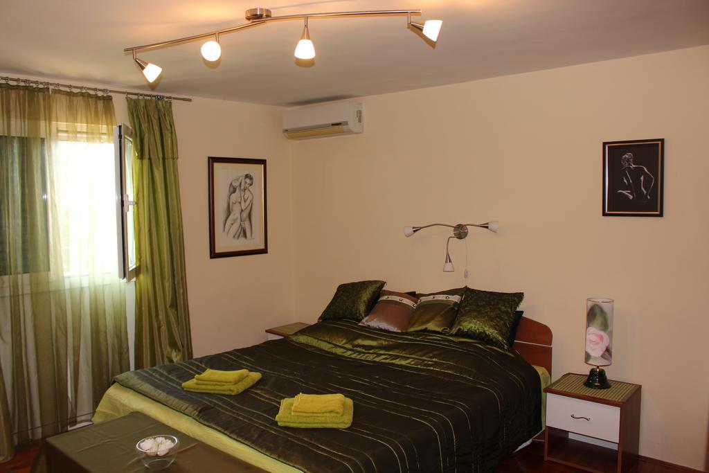 Apartments Palm House Rovinj Room photo