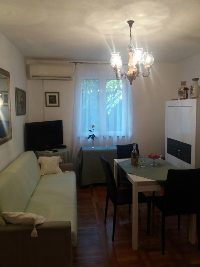 Apartments Palm House Rovinj Exterior photo